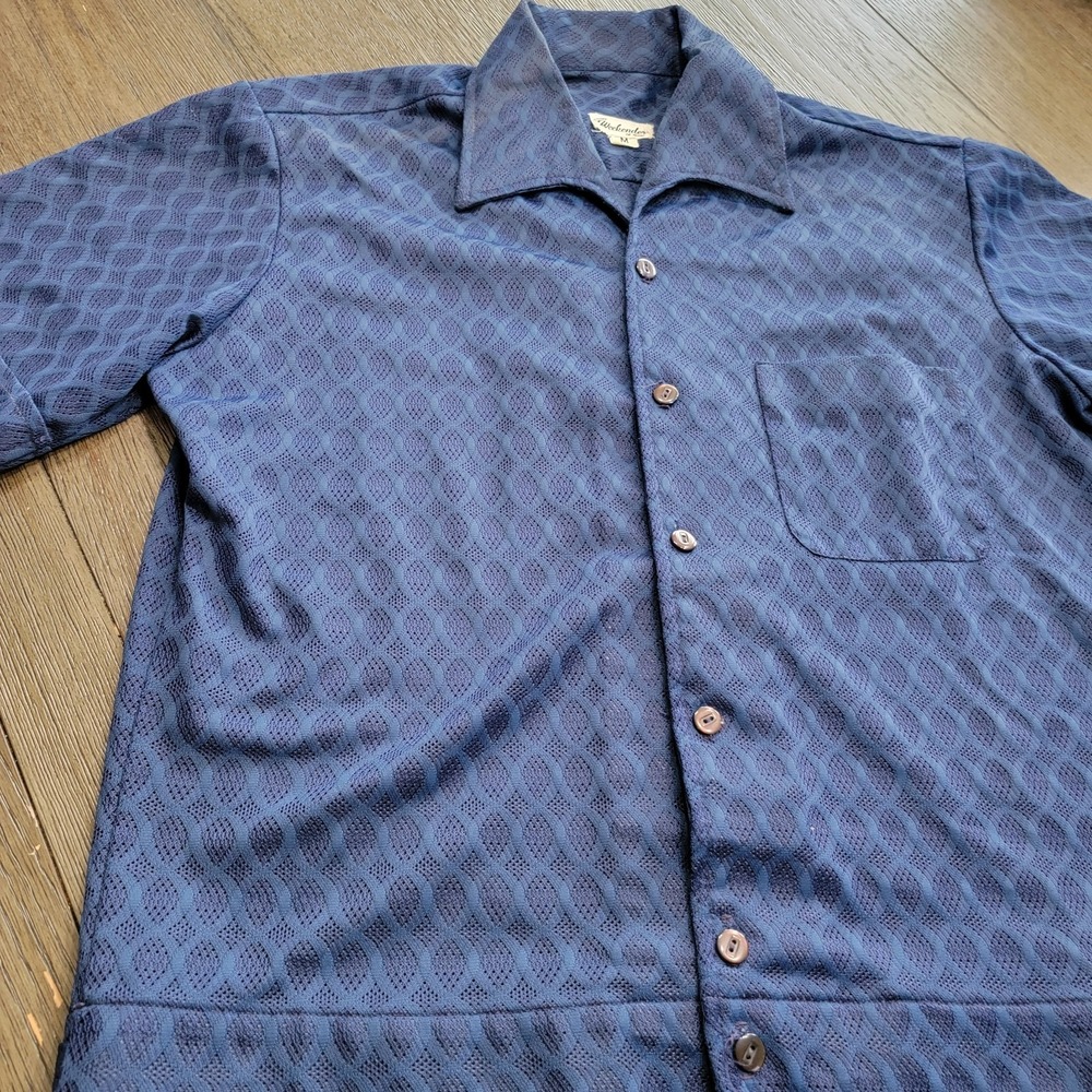 VTG Mint 70s  Shirt Size Medium See Through Button-up Blue Top Textured Mint A15 - Picture 6 of 10